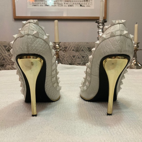 White Pointy-Toe Stilettos Embellished with White Studs; Gold Heels - Picture 10 of 10